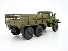 URAL-4320 board khaki 1:43 DeAgostini Auto Legends USSR Trucks #7