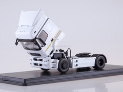 KAMAZ-5490 road tractor white 1:43 Start Scale Models (SSM)