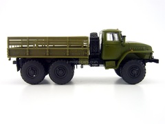 URAL-4320 board khaki 1:43 DeAgostini Auto Legends USSR Trucks #7