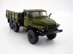 URAL-4320 board khaki 1:43 DeAgostini Auto Legends USSR Trucks #7