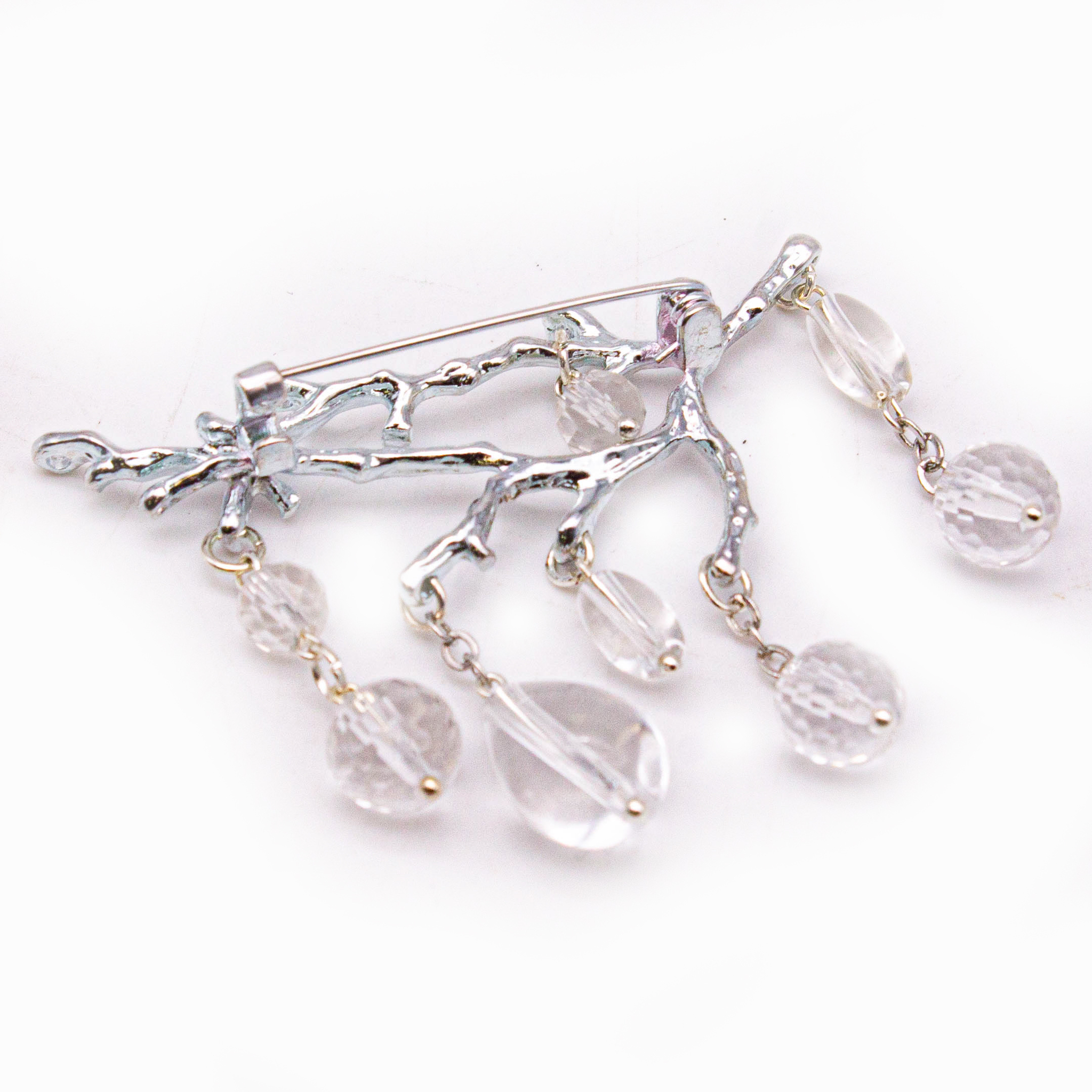 Брошь из горного хрусталя — купить изделия из натуральных камней по ...