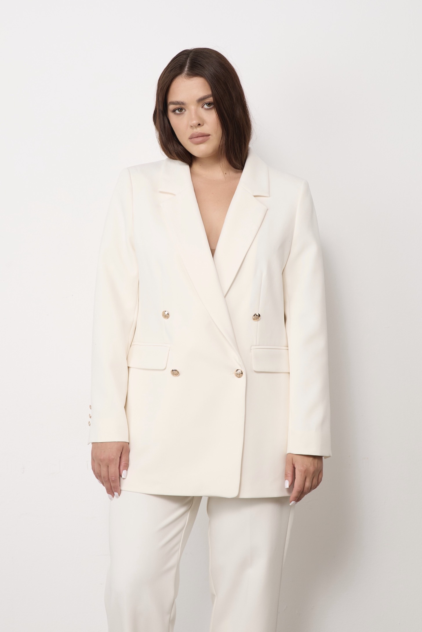 Жакет двубортный, молочный