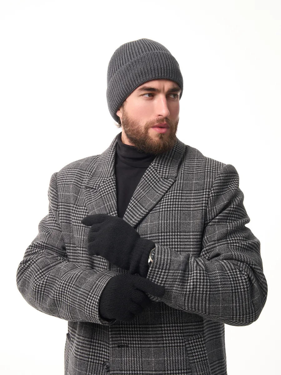 Шапка зимняя на флисе вязаная осень