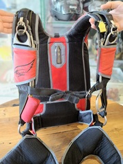 Б/У парашютный ранец Wings