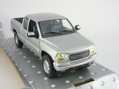 GMC Sierra Extended Cab 1999 Cararama 1:43