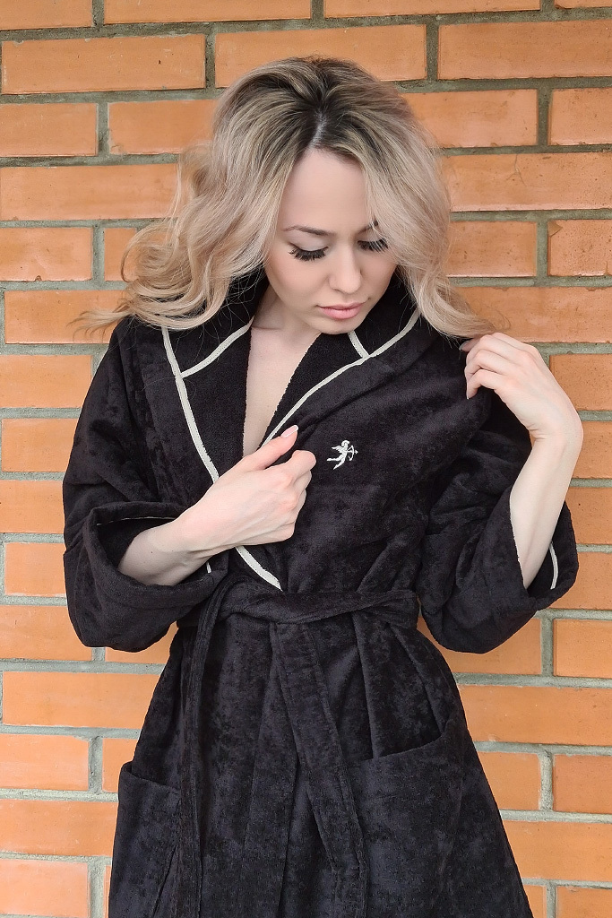 Черный махровый халат с капюшоном Luna di Giorno