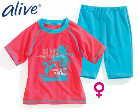 Комплект для девочки футболка + шорты Alive