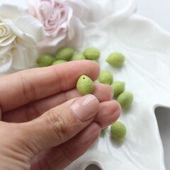 Подвеска бусина Лайм, пластик, 13*9 мм, П1134