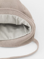 шапка  для девочки  КВ 20422/бежевый