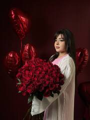 Красная роза сорт «Эксплорер» (Эквадор)