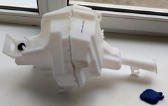 БАЧОК ОМЫВАТЕЛЯ RIO III ДОРЕСТ ПОД ДАТЧ SAT