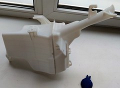 БАЧОК ОМЫВАТЕЛЯ RIO III ДОРЕСТ ПОД ДАТЧ SAT