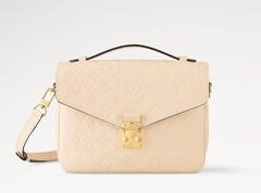Сумка Louis Vuitton Pochette Metis кремовый