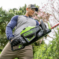 Кусторез Greenworks GD60HT66 60V (66 см) аккумуляторный, без АКБ и ЗУ