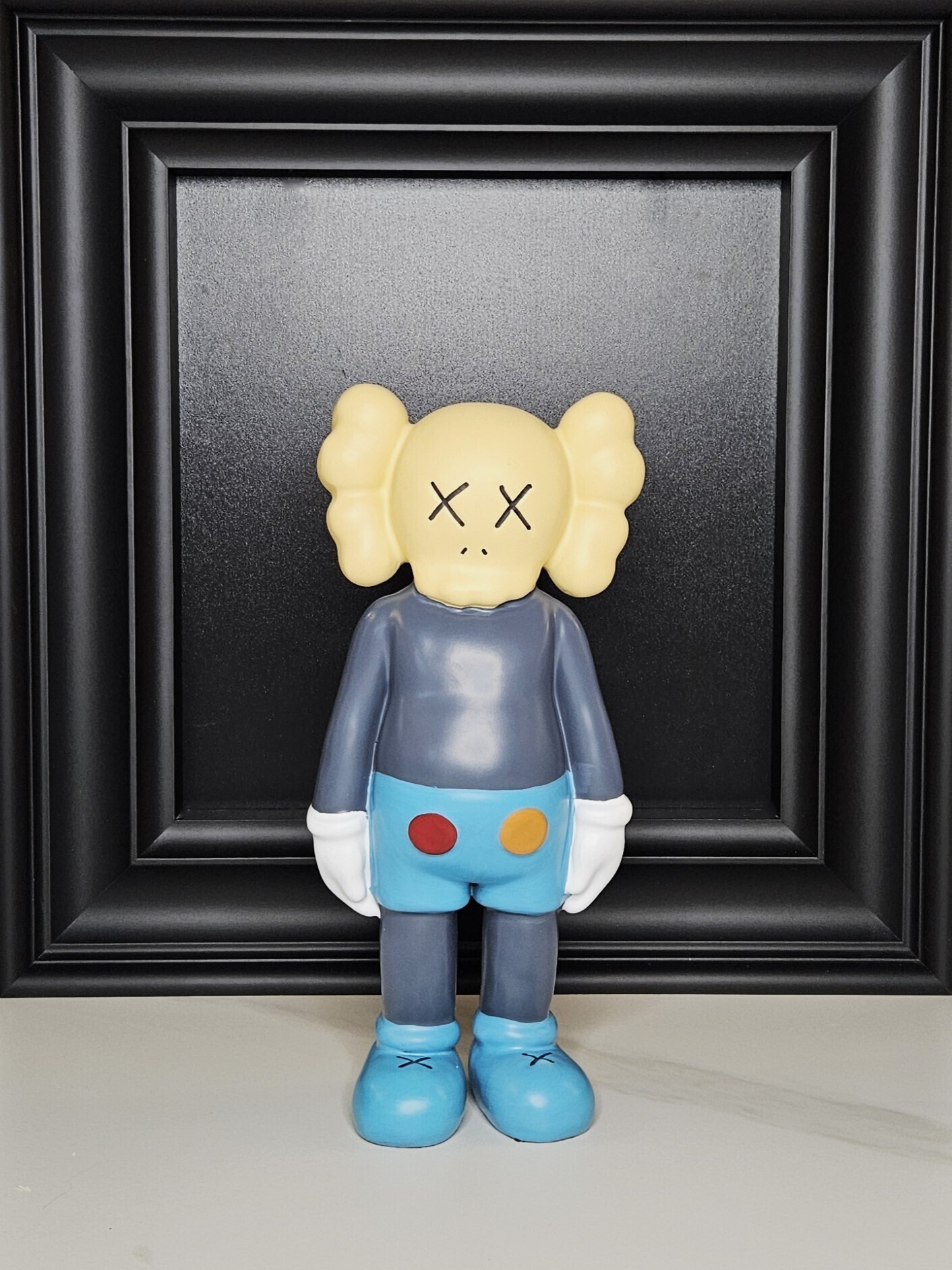 Статуэтка Kaws Morty Smith купить за 6300 р в Москве