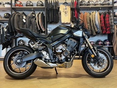 HONDA CB650R E-CLUTCH, 2024