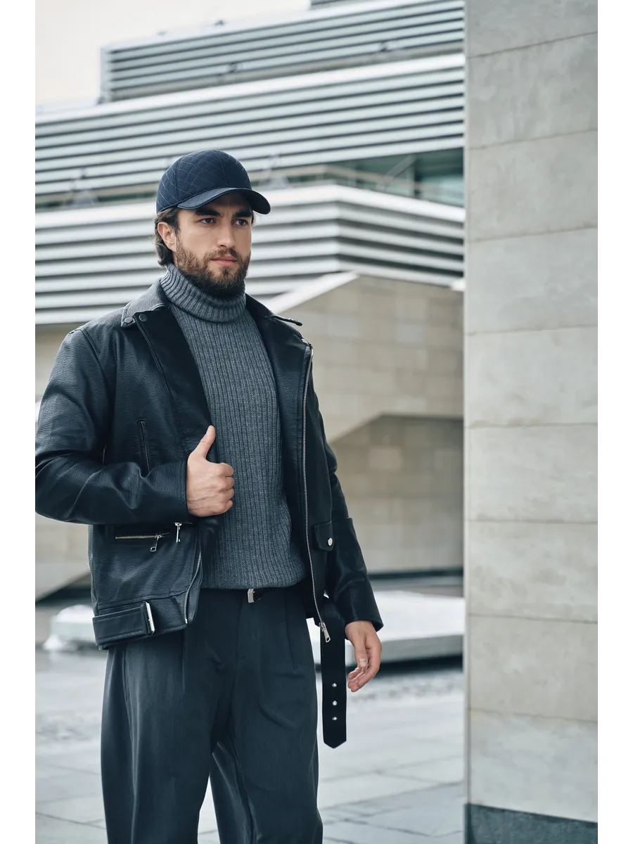 Кепка утепленная с ушками плащевка стеганая