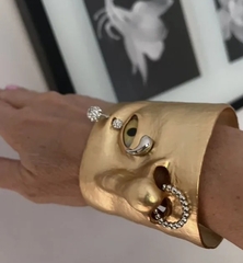 53245- Браслет FACE широкий в стиле Schiaparelli