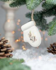 Фарфоровая елочная игрушка ручной работы «Варежка» 5,5х7,5 см, Россия