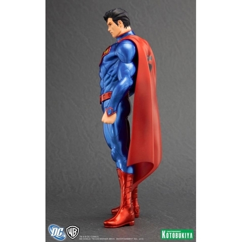 New 52 1/10 Superman Scale ArtFX Statue