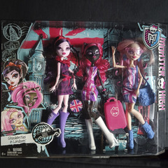 Монстры в Лондоне