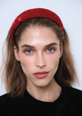 Объемный ободок из красного жаккарда