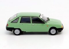 IZH-2126 Orbita light green 1:43 DeAgostini Auto Legends USSR #60