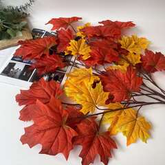 №2 Кленовые листья на ветке Желто-оранжевые, осенние, 70 см., набор 2 ветки.