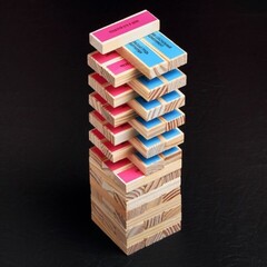 Падающая башня «Территория соблазна» с плёткой и фантами, 54 бруска