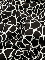 Ткань штапель принт Графика белая на черном, 105 гр/м, ш. 142 см