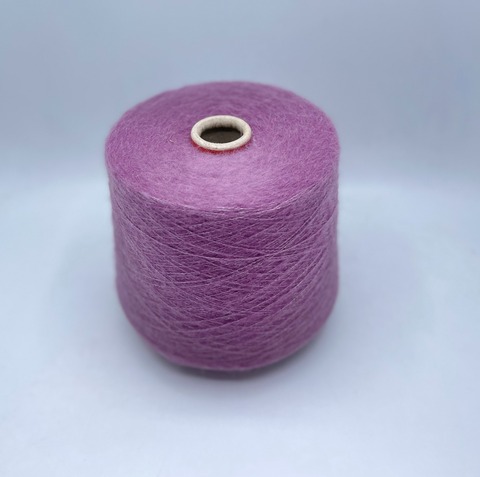 Filcom (пр.Италия), art-Arianna 750м/100гр. 40%Шелк 40%Ангора 20%Меринос, цвет-Ежевичный смузи арт.28550