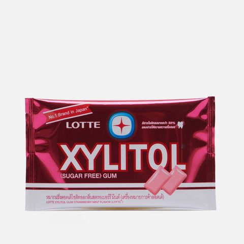 Резинка жевательная Xylitol Strawberry Mint 