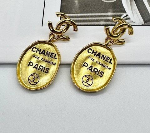 32329 -Серьги CHANEL с овальными подвесками