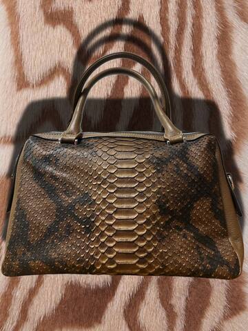 Женская сумка-тоут с тиснением под змею, коричневая, с длинным ремнём