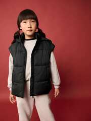 Жилет дутый для девочки Next E25-200, Черный