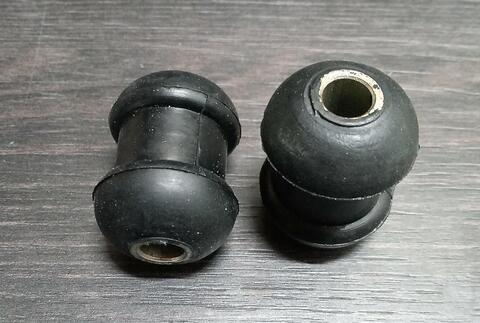 САЙЛЕНТБЛОК РУЛЕВОЙ ТЯГИ ТАВРИЯ GROG