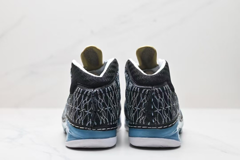Air Jordan 23 OG 'UNC' 