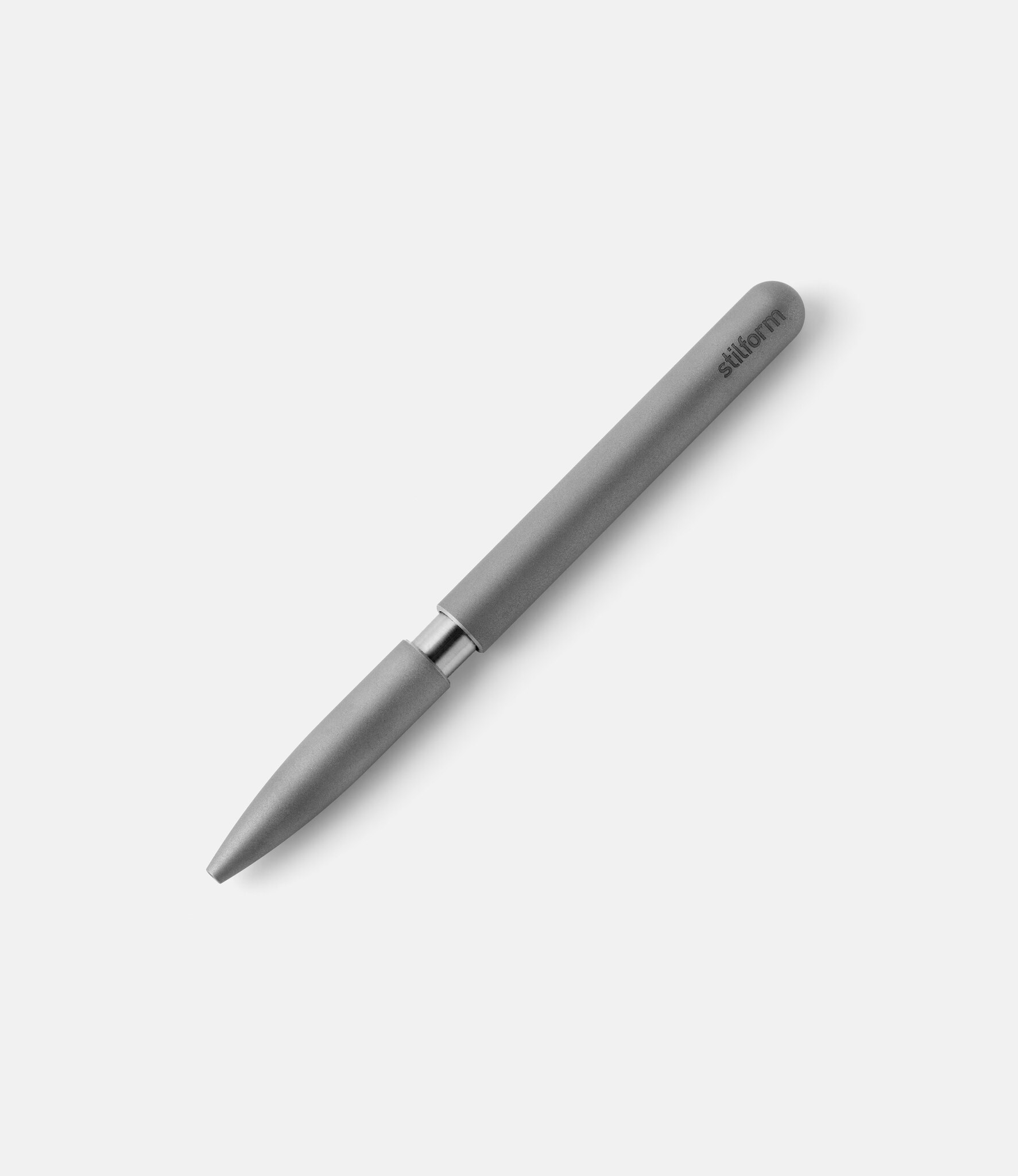 Stilform Kosmos Titanium Matte — ручка с магнитным механизмом