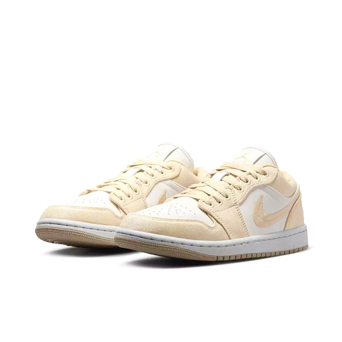 Кроссовки Jordan 1 Low SE Team Gold