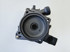 Крышка циркуляционного насоса VAILLANT TurboTEC Plus/AtmoTEC Plus/EcoTEC (арт. 178983-3, 0020025042-3)