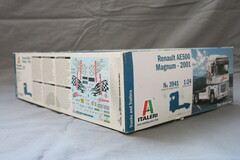 Сборная модель Italeri RENAULT  MAGNUM  1/24