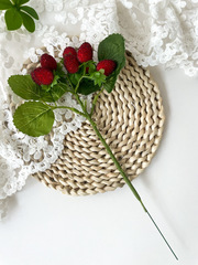 Земляника искусственная на ветке, реалистичная, 9 ягод, ветка 30 см, набор - 1 ветка