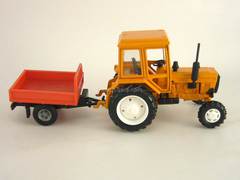 Tractor MTZ-82 Belarus metall with Trailer Bison 1:43 Agat Mossar Tantal