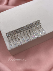 Брошь серебристая в стразах