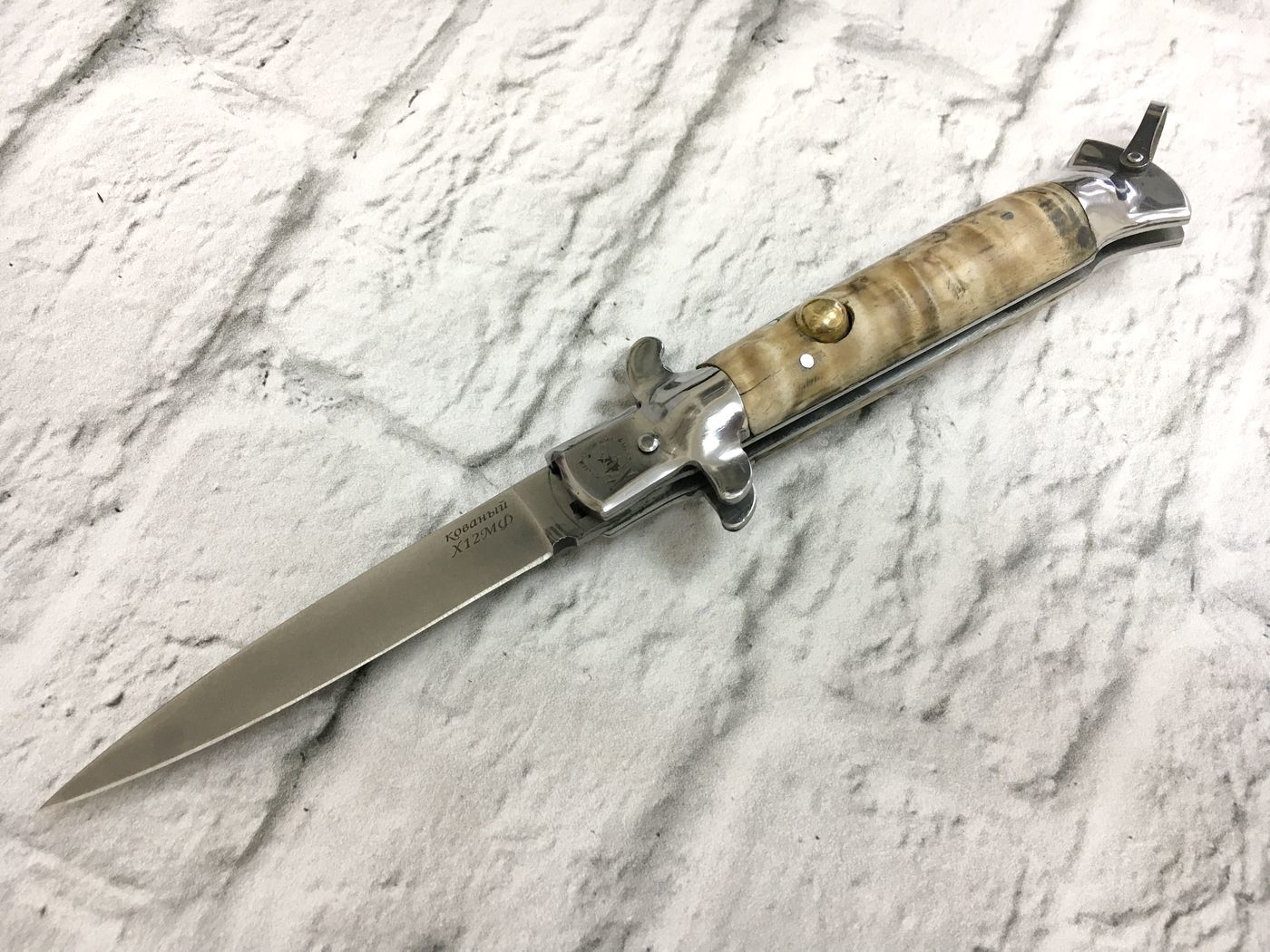 Макет складного ножа