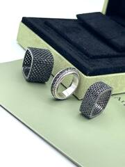 13098 - Широкое кольцо дорожка из серебра с черными микроцирконами