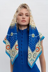 Платок «Павловск. Севрский фарфор»