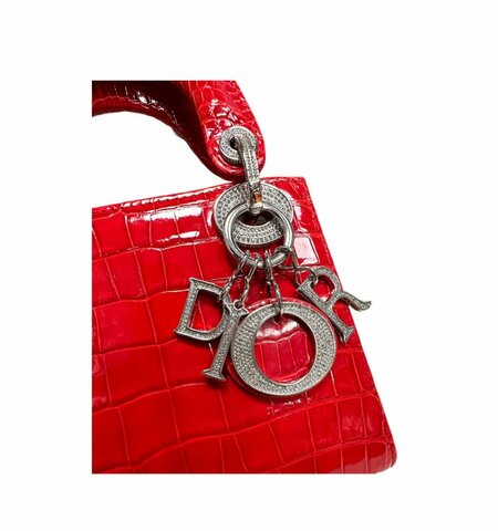 Женская сумка Dior Lady Dior, модель мини-формата красный