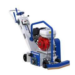 Ледорубочная машина LATOKHO ICM 325 G для корректировки поверхности льда