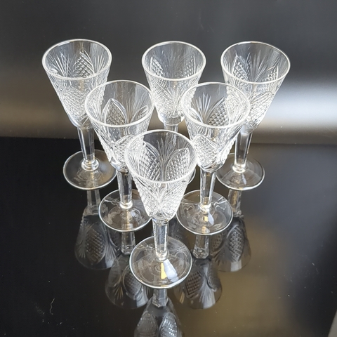 Рюмки набор из 6 штук хрустальные, изящная алмазная грань, геометрический орнамент, 13.5 см, (объём -? мл), винтаж СССР 1970-1990 гг